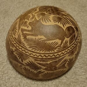 FREE W ANY PURCHASE!Handcrafted Brown Animal Motif Jicara Bowl